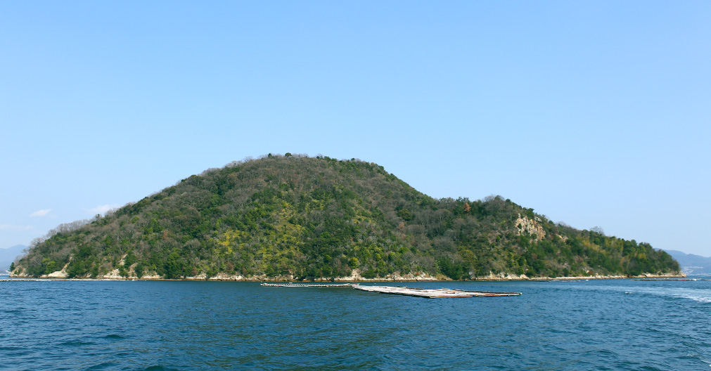 無人島ドラゴンアイランドのプライベートビーチでbbq 広島県 レンタルボート 海 グルメ 広島湾 マリンプレイ 広島観音マリーナ ヤマハ発動機株式会社