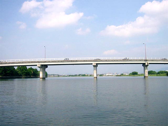 矢橋帰帆島